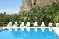Cala Dell'Arena Hotel di Castelluzzo