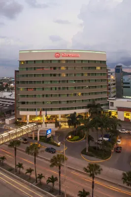 Sheraton Guayaquil Hotel Hotel a 