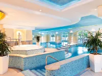 A-Rosa Kurhaus Binz - Pools