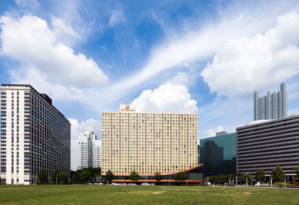 Wyndham Grand Pittsburgh Downtown