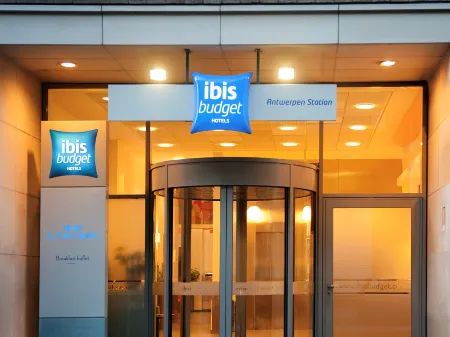 Ibis Budget Antwerpen Centraal Station Отели рядом с достопримечательностью «Зоопарк Антверпена»