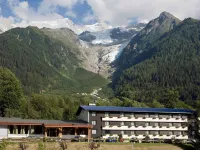 Big Sky Hotel
