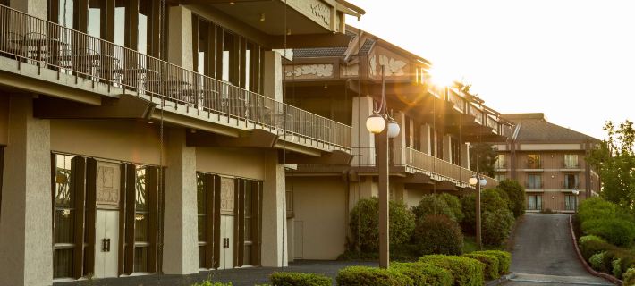 Holiday Inn PORTLAND - COLUMBIA RIVERFRONT by IHG โรงแรมในมัลท์โนมาห์ เคาน์ตี