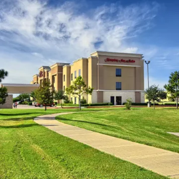 Hampton Inn & Suites Houston - Rosenberg
