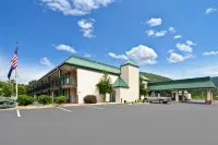 Magnuson Hotel Mountain View Hotels in Covington