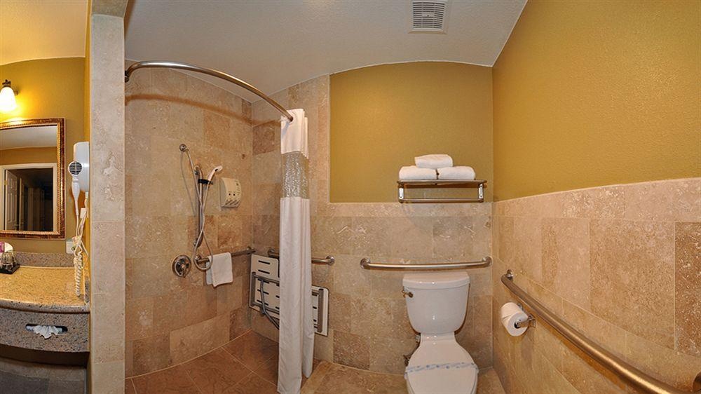 Best Western Plus Meridian Inn & Suites, Anaheim-Orange