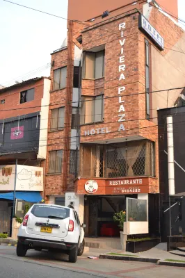 Hotel Riviera Plaza Hotels in Tona