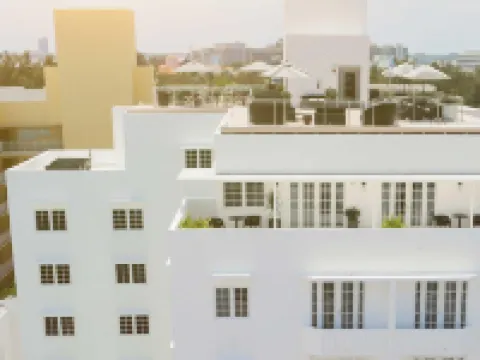 โรงแรมครอยดอน โรงแรมในไมอามีบีช