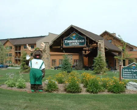 Timber Ridge Lodge and Waterpark Hotels in Lyons