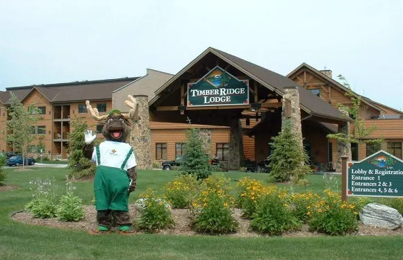 木材嶺旅館和水上樂園