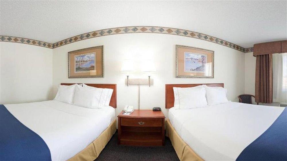 Holiday Inn Express Casper-Interstate 25, an Ihg Hotel