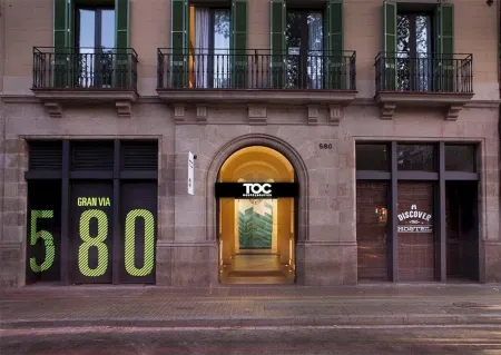 TOC Hostel Barcelona Отели в г. Barcelonès