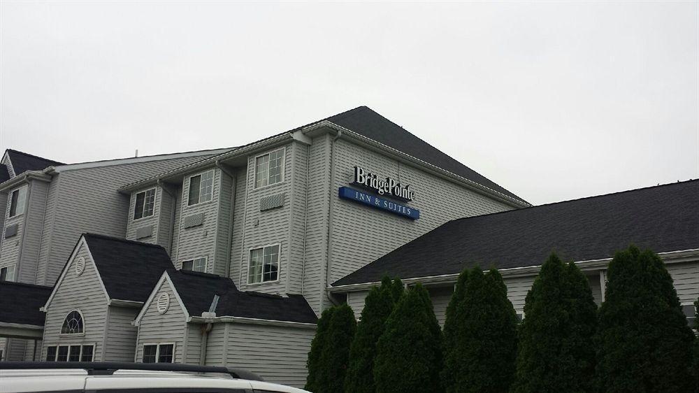 Toledo BridgePointe Inn & Suites by Hollywood Casino, Downtown, Owens College