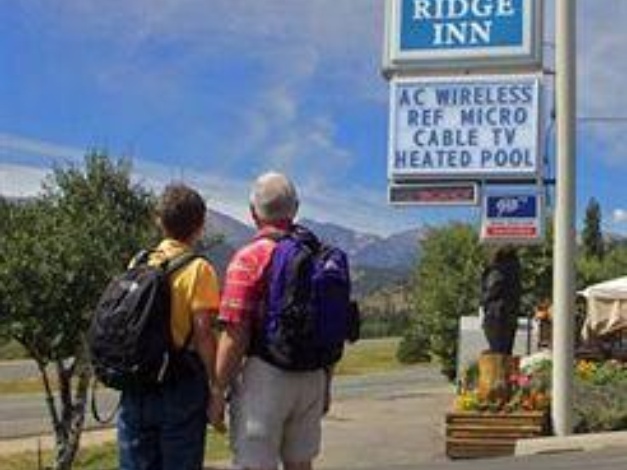 Alpine Trail Ridge Inn