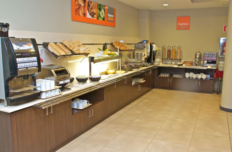 Holiday Inn Express Campo De Gibraltar Barrios An Ihg Hotel Los Barrios Updated 2021 Price Reviews Trip Com