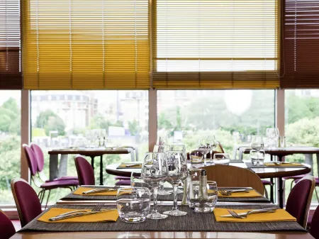 Ibis Paris Porte de Montreuil Отели рядом с достопримечательностью «Point de vue de la grande traverse - Parc Jean Moulin»