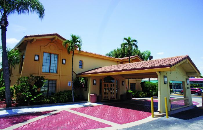 Baymont by Wyndham Fort Myers Central