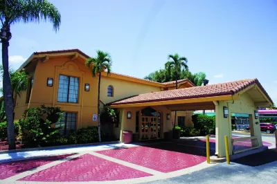 Baymont by Wyndham Fort Myers Central Hotels in Fort Myers