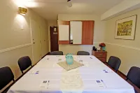 Quality Inn Hotels in Leamington