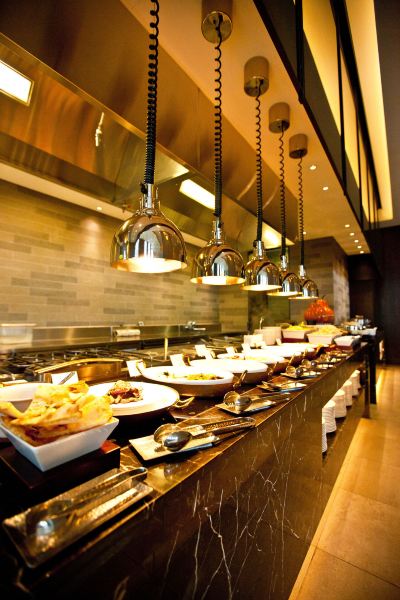 レストラン フォーポイントバイシェラトン・ジョスン ソウル ステーションの写真