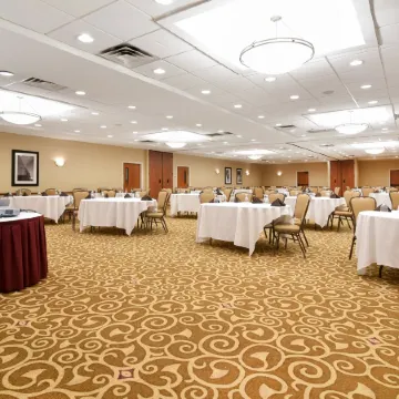 Clarion Hotel Airport