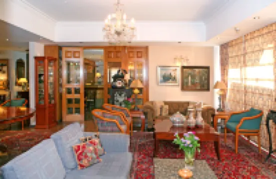 Chrielka Hotel