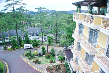 Hotel Elizabeth - Baguio Отели рядом с достопримечательностью «Университет Филиппины Багио»