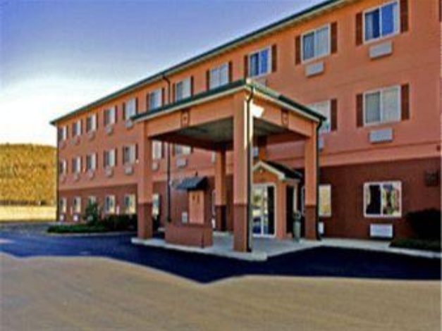 Days Inn & Suites by Wyndham Romeoville