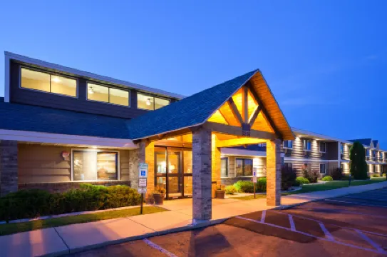 AmericInn by Wyndham Bismarck