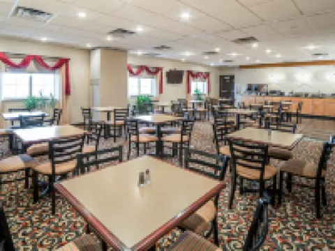 クオリティ イン & スイーツ ユニバーシティ ララミーのホテル