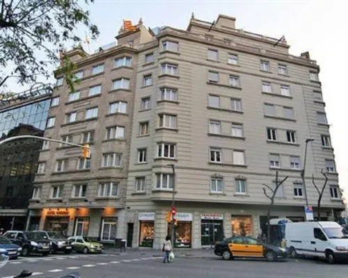 Hotel Condado Отели рядом с достопримечательностью «Железнодорожный вокзал Ла-Бонанова»