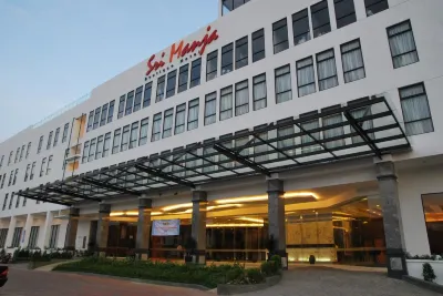 Sri Manja Boutique Hotel Hotels near Sultan Haji Ahmad Shah Airport