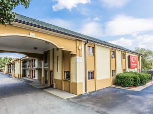 Econo Lodge Inn & Suites Matthews - Charlotte