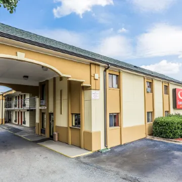 Econo Lodge Inn & Suites Matthews - Charlotte