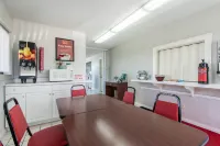 이코노 로지 크레스트뷰