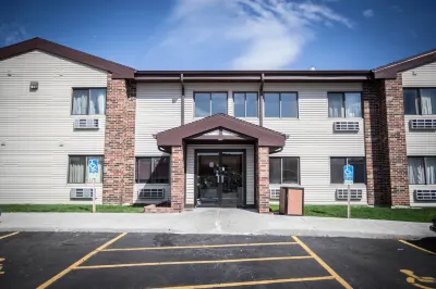 Baymont by Wyndham Joliet Hotels in Joliet