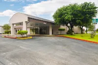 Quality Inn Gainesville Hotels in Valley View
