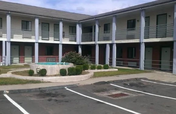 布蘭福德汽車旅館