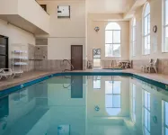 Comfort Inn & Suites Pueblo - Pools