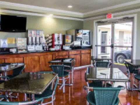 Rodeway Inn on Historic Route 66 Hotels in Barstow