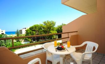 The Syntopia Hotel - Adults Only