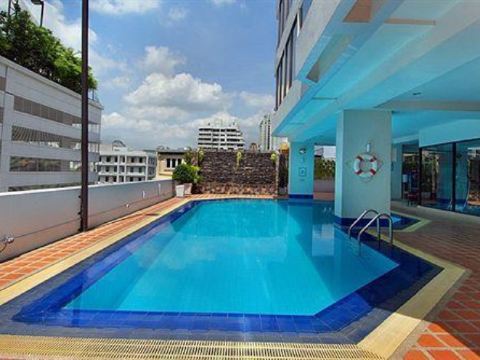Tai Pan Hotel Sha Plus Bangkok Updated 22 Room Price Reviews Deals Trip Com