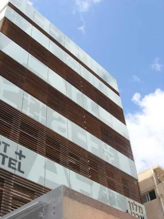 Artist Hotel - an Atlas Boutique Hotel Отели рядом со станцией Tel-Aviv Savidor Mercaz - Israel Railways