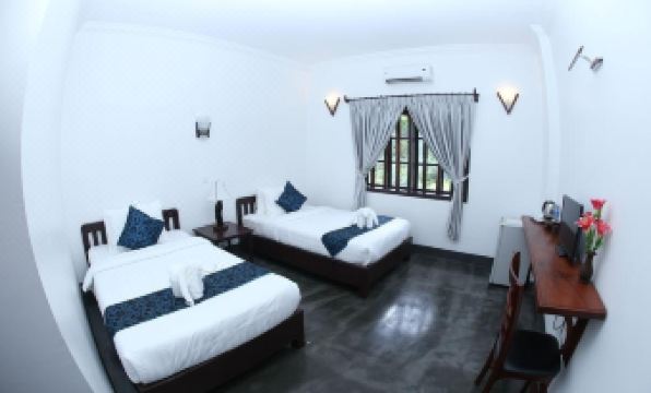Uncle Sam Villa