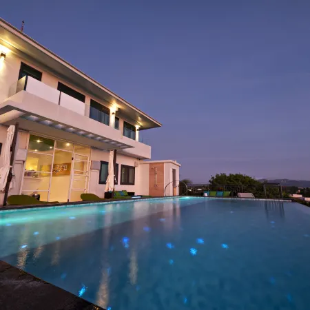 Lime Hotel Boracay