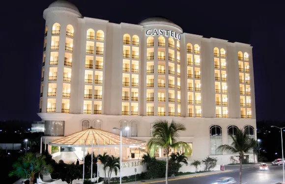 韋克魯斯博卡奧温德姆華美達廣場酒店