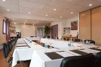 Geographotel Paris-Roissy CDG Airport Hotels in Saint-Mard