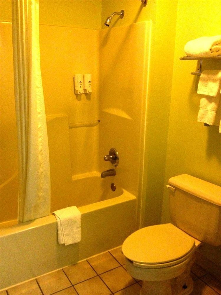 Americas Best Value Inn Fort Worth