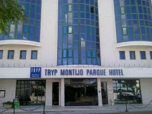 Tryp by Wyndham Montijo Parque Hotel