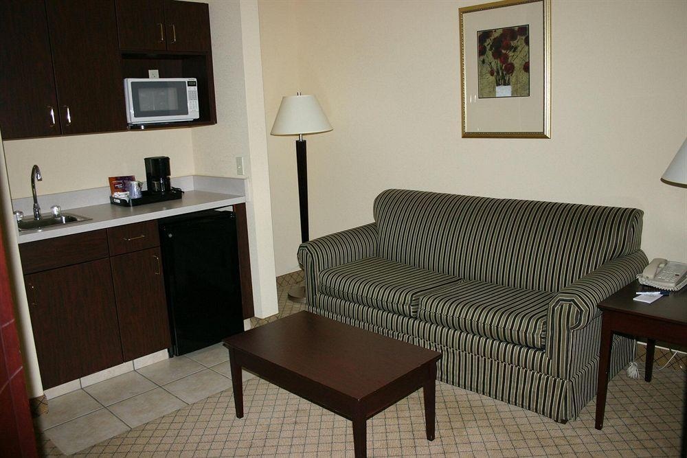 Best Western Plus Omaha Airport Inn